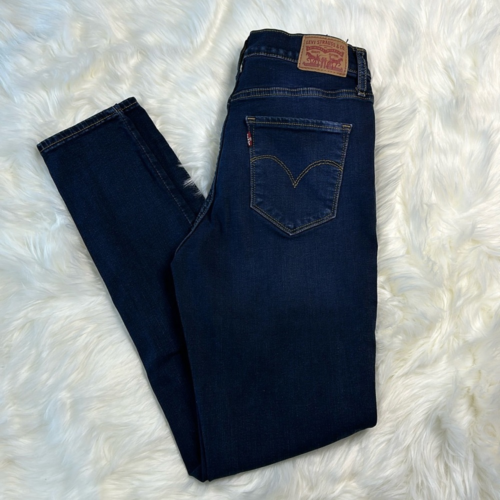 Levi’s 720 High Rise Super Skinny Jeans | Dark Wash | Size 28 Regular